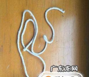 如何用旧牛仔裤改做宝宝裤子