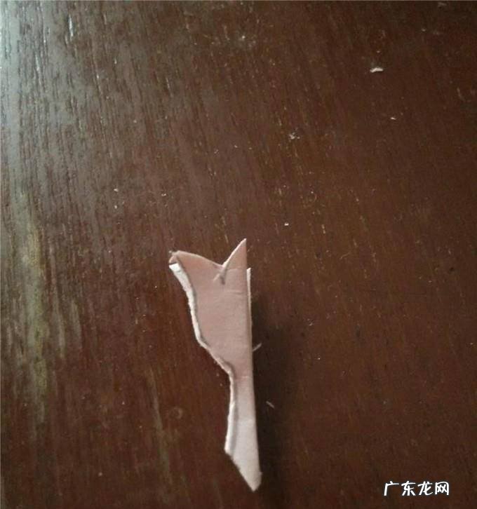 剪纸---六折春暖花开的折剪方法