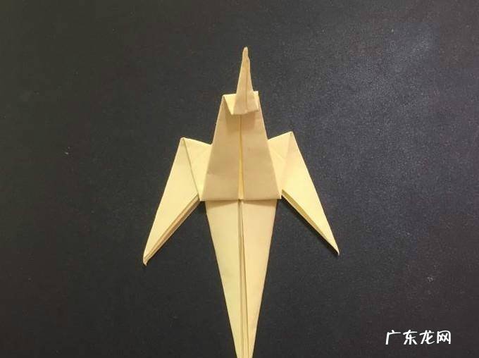 燕子的折纸方法
