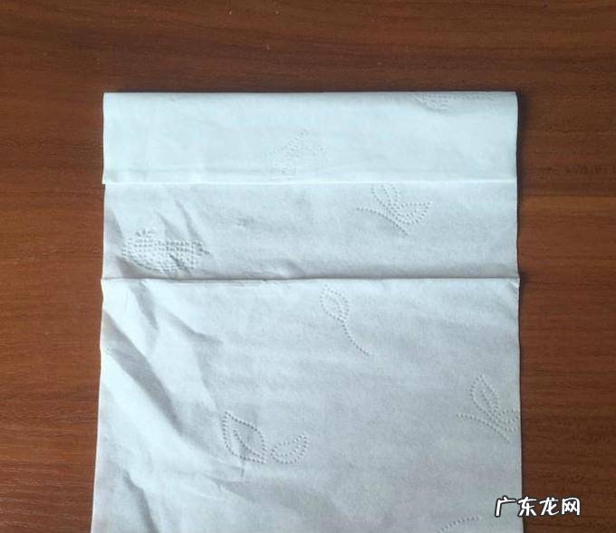 怎么用抽纸折玫瑰花
