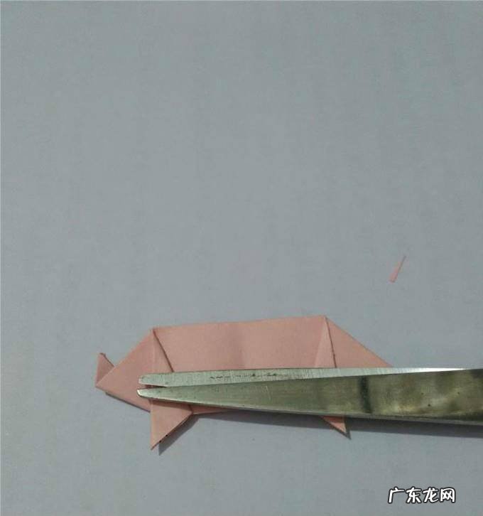 怎样折可爱小猪