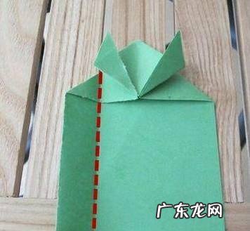弹跳小青蛙折纸简单版