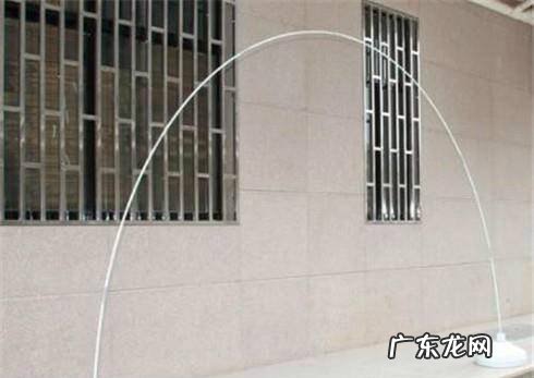 怎样做气球串装饰