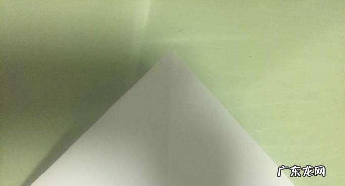 如何用彩纸折一只小豹子