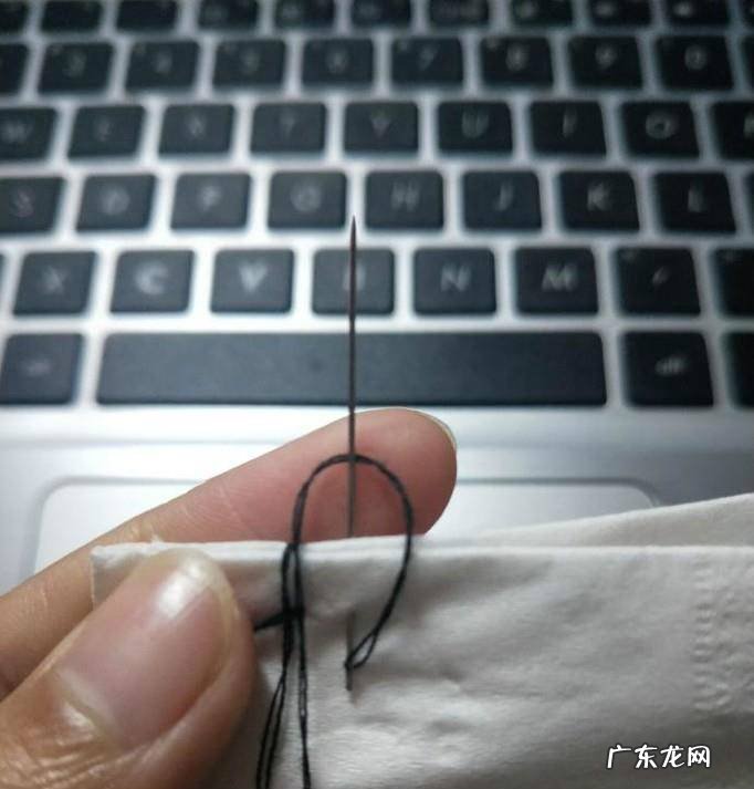 怎么锁扣眼—锁缝针法