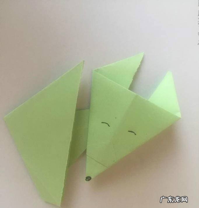 如何做一只小狐狸手工折纸