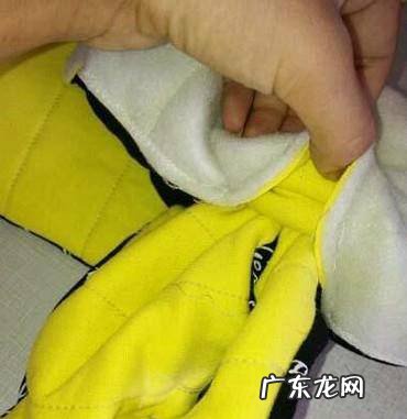 宝妈给3个月宝宝手工制作背带棉裤分享