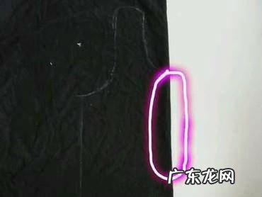 宝妈给3个月宝宝手工制作背带棉裤分享