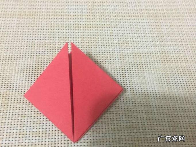 手工折纸爱心方法图解简单又漂亮的爱心折法
