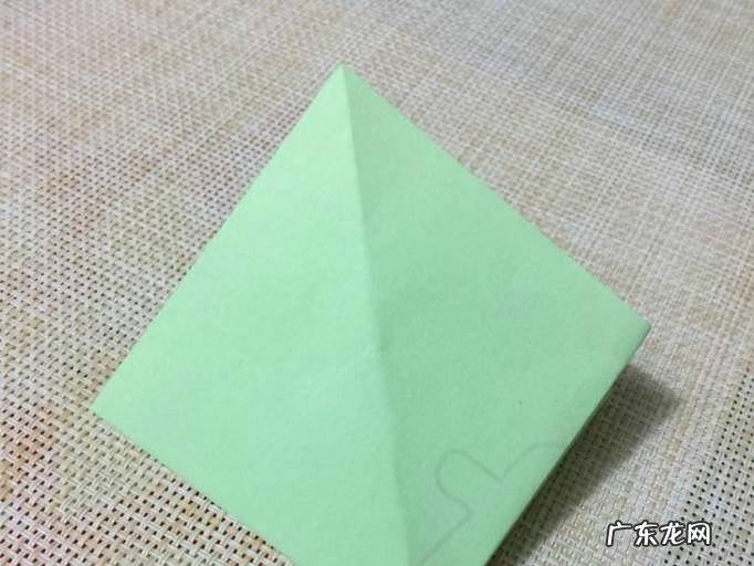 飞来的仙鹤折纸方法