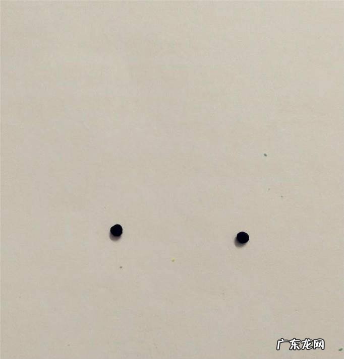 彩泥小黄人的做法