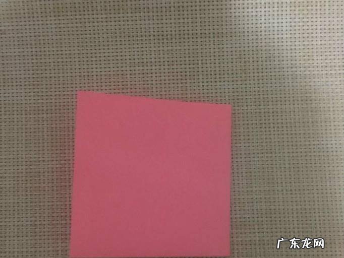 剪纸雪花的手工制作流程