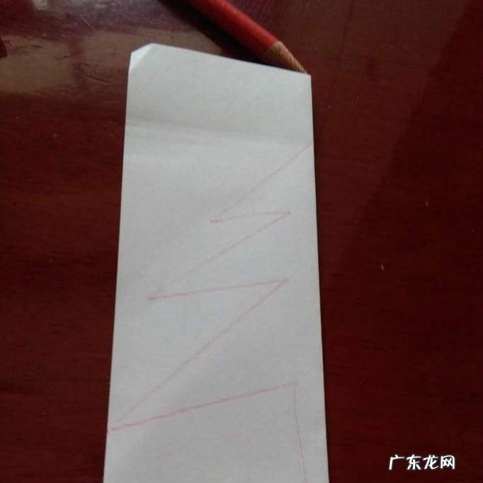 圣诞树剪纸步骤-小圣诞树
