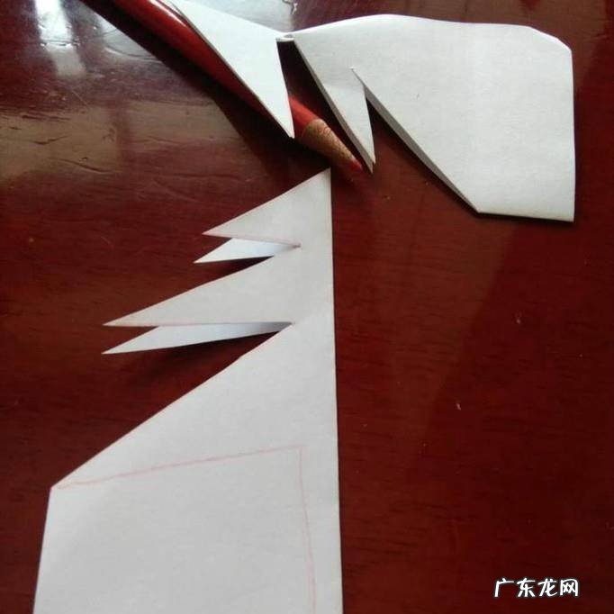 圣诞树剪纸步骤-小圣诞树