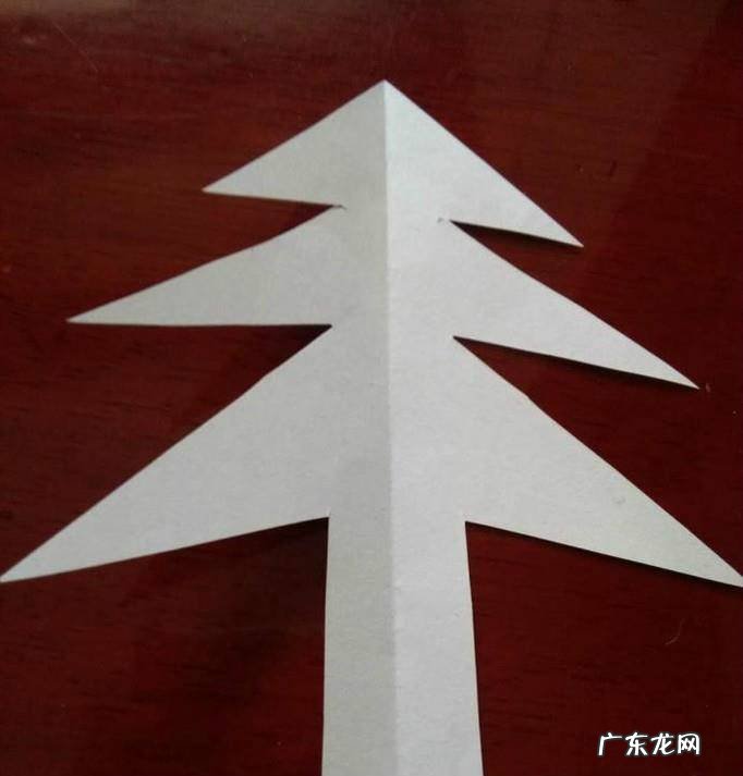 圣诞树剪纸步骤-小圣诞树