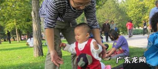 宝宝多大学走路好宝宝学走路有哪些注意事项