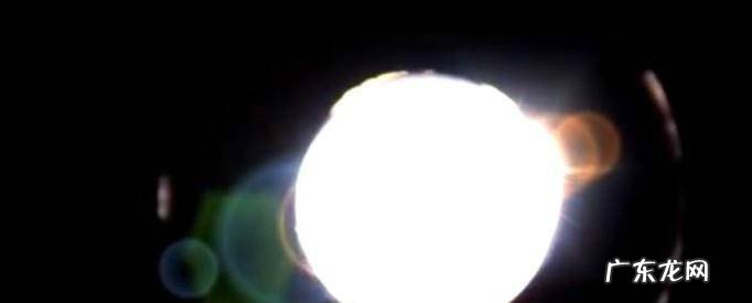 怎样用放大镜DIY家用投影仪