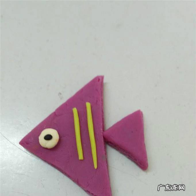 幼儿园手工太空泥橡皮泥小鱼制作教程