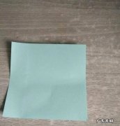 如何用彩纸折叠电话电话的彩纸折法