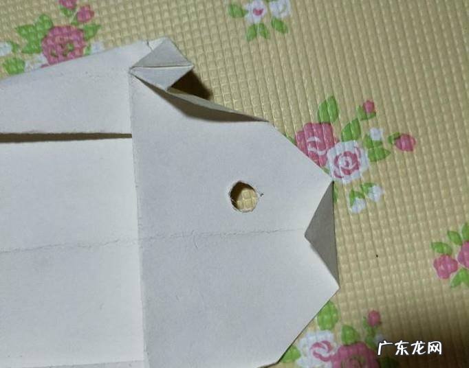 手工折纸制作：一起折圣诞树