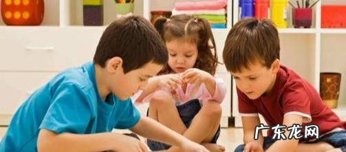 让孩子上早教班有什么好处