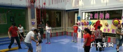 让孩子上早教班有什么好处