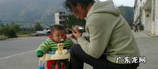 给宝宝添加辅食的误区有哪些