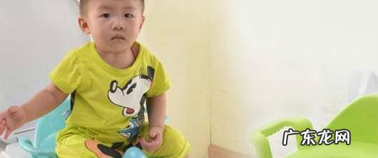 夏季该怎样教会孩子自己大小便