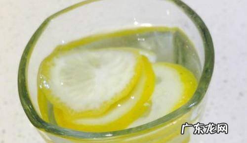 怎么喝柠檬水才减肥