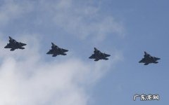 美F-22战机飞回驻日基地 韩美联合空演因天气不佳取消