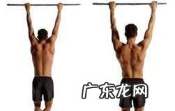 怎样锻炼胸肌锻炼胸肌的器械和方法