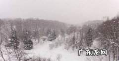 怎么堆雪人和堆雪球