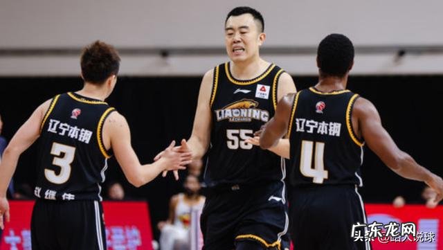 CBA排名大乱！广东连胜晋级前三 布莱德索51分 上海力克江苏夺8连胜