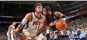 拜佛动作是怎样完成的