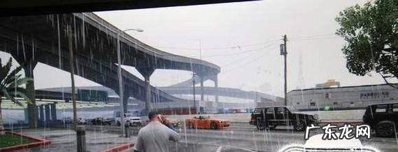 GTA5如何乘坐出租车