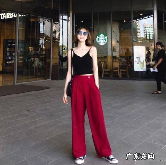 阔腿裤不能配什么衣服