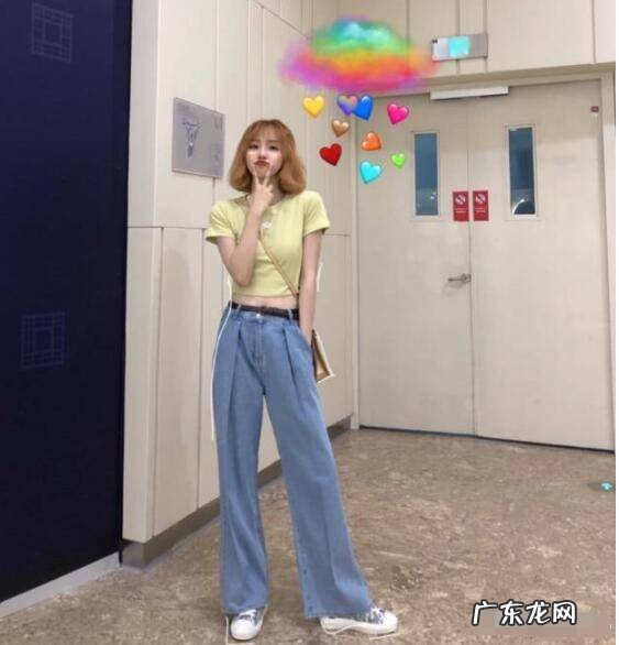 阔腿裤不能配什么衣服