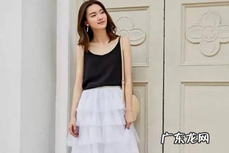 网纱裙搭配什么上衣好看