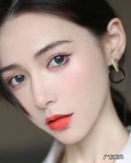 适合混合肌的粉底液怎么样