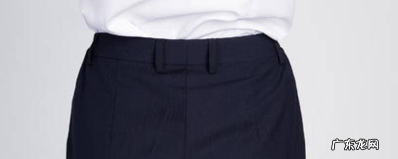 西裤可以用洗衣机洗吗,西裤可以用洗衣机洗吗?
