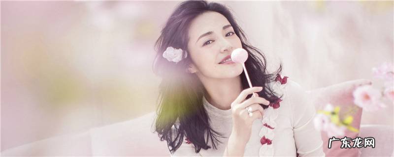 中长发发尾卷发型