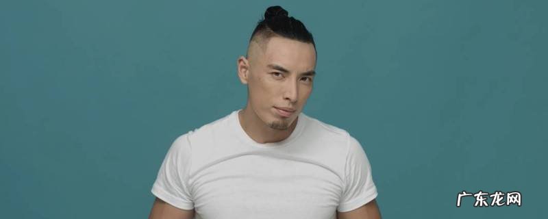 日式小辫子发型扎法男