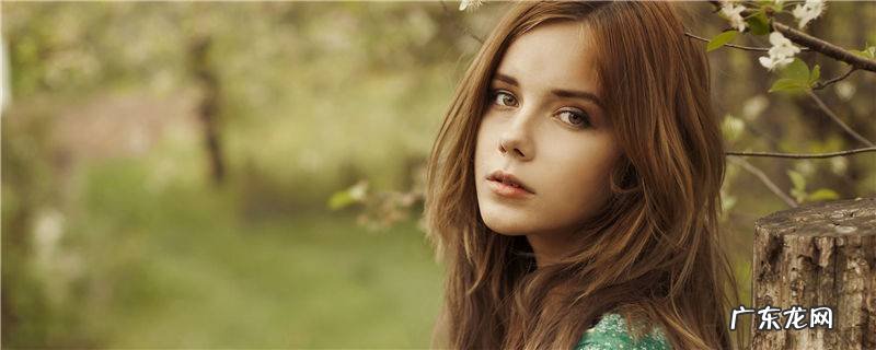 脸黑黄染什么颜色头发