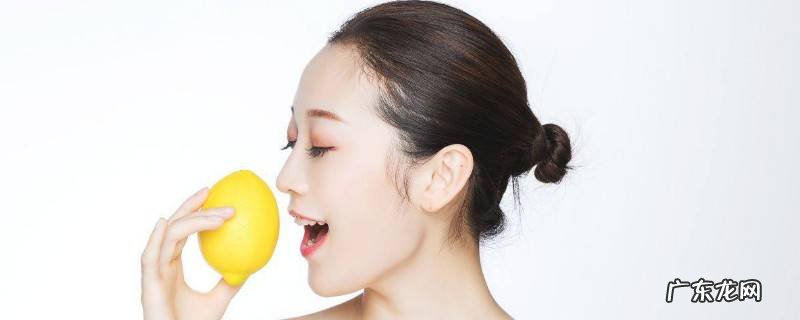 保湿水什么时候用