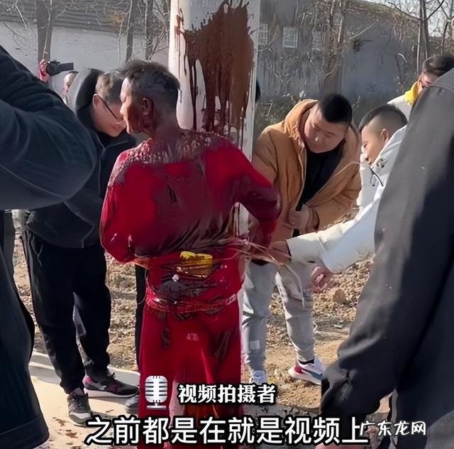 新郎零下7度被绑电线杆泼酱油 零下7度被绑电线杆