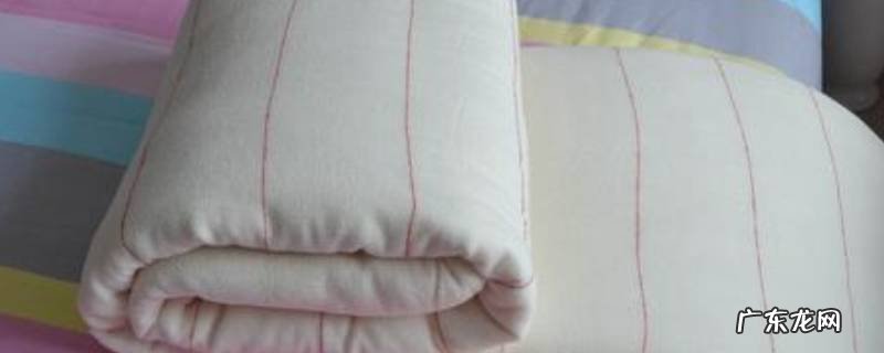 棉花褥子被尿特别严重怎么洗,棉花被尿了怎么办