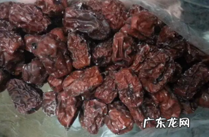 红枣看起来像发霉 红枣发霉是什么样子