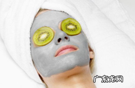 贴完面膜可以贴眼贴膜吗 贴上眼膜可以直接贴面膜吗