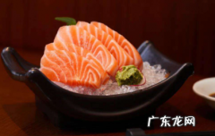 三文鱼吃不完冷冻起来还能吃吗 没吃完的三文鱼冷藏还是冷冻