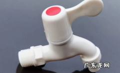 塑料水龙头断里面了,怎么样才能取出来 塑料水龙头断了里面的部分怎么弄出来